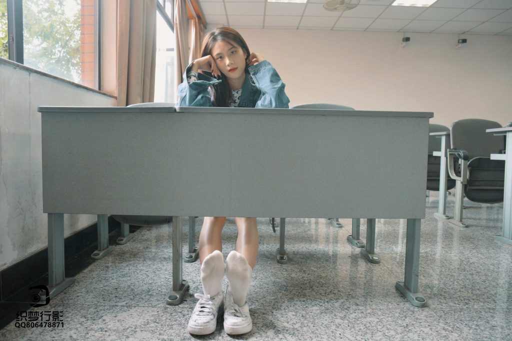 免费资源 织梦映像 积分作品-教室白袜 完整版 [2GB]-像素集