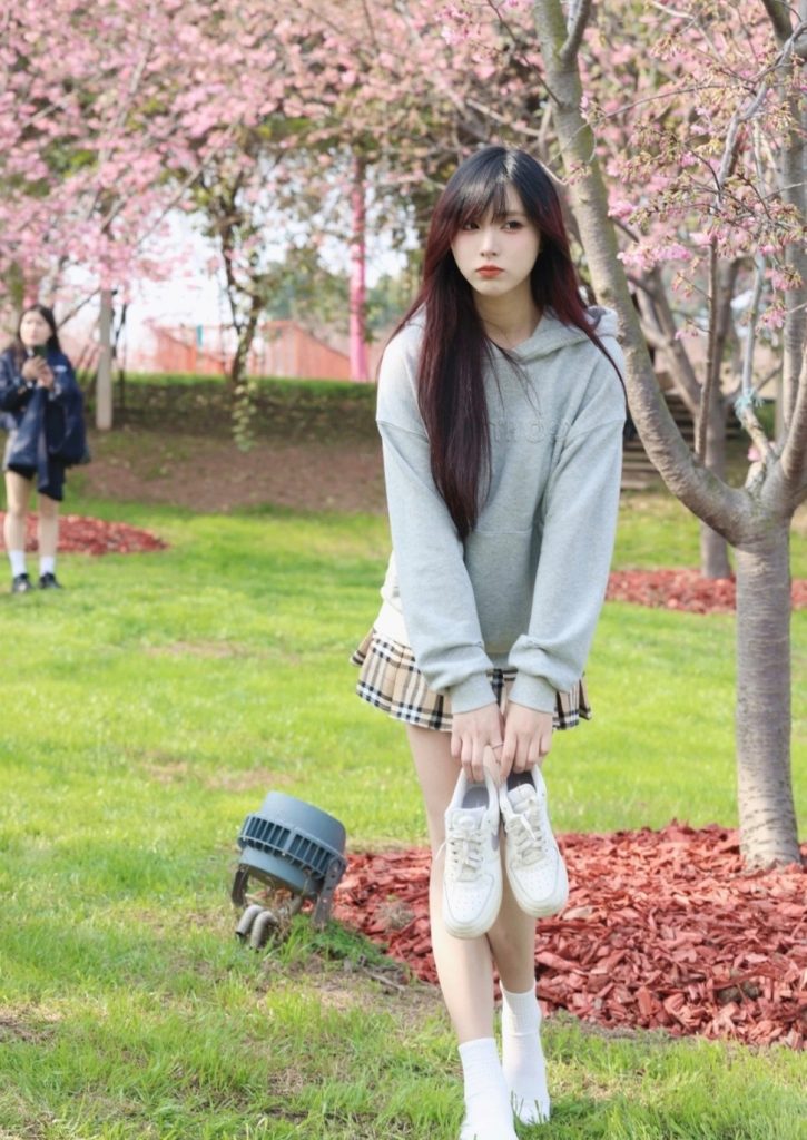 图片[2]-织梦映像 少女与樱-完整版 [298P/1V/5.63G]-像素集